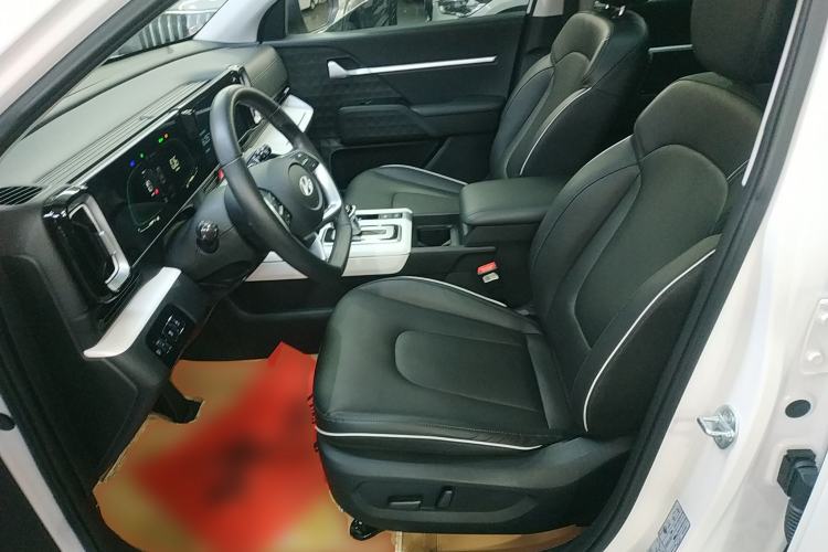 Used Hyundai ix35 2023 Musso 2.0L Deluxe Edition DLX
