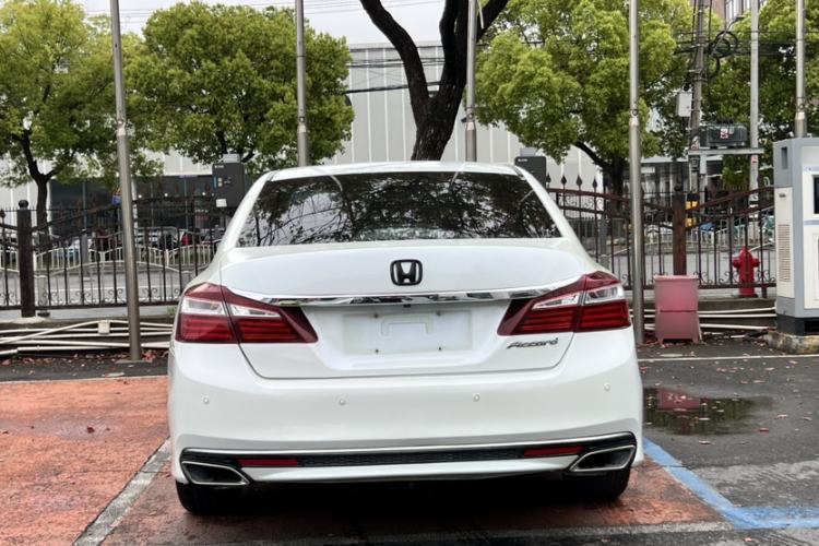 Used Honda Accord 2016 2.0L Elite Edition
