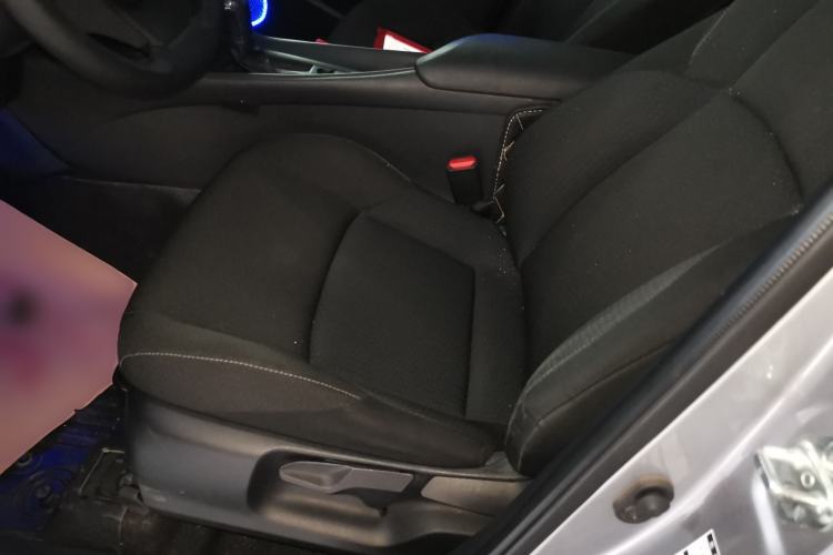 Used Toyota IZOA 2021 2.0L Enjoy Edition
