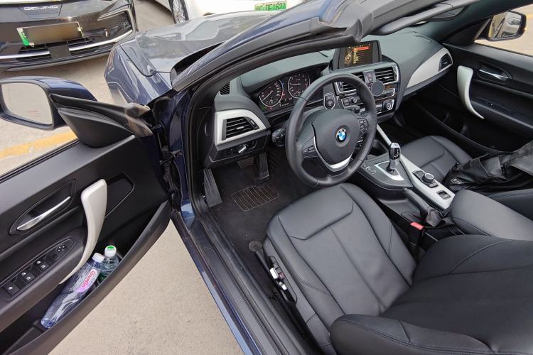 Used BMW 2 Series (Import) 2017 220i Convertible Coupe Leading Model
