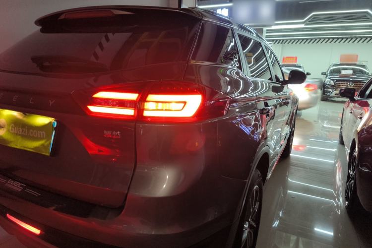 Used Geely Auto Emgrand X7 Sport 2021 1.8TD Manual Two-Wheel Drive Asian Games Edition