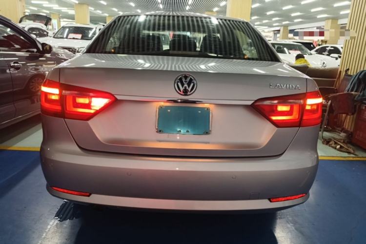 Used Volkswagen Lavida 2013 Restyled Classic 1.6L Automatic Comfort Edition Rear