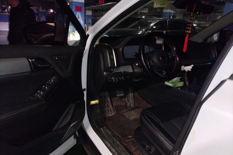 Used BYD Tang 2019 2.0T Automatic SmartConnect Luxury 7-Seater China VI Standard