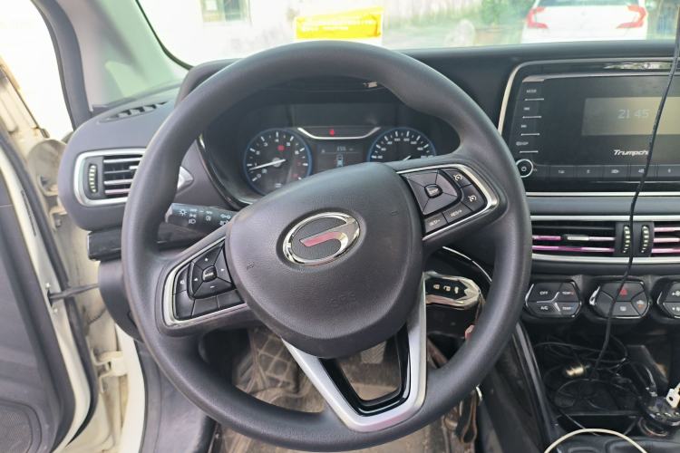 Used GAC Trumpchi GS4 2019 270T Manual Two-Wheel-Drive Elite Edition Steering Wheel