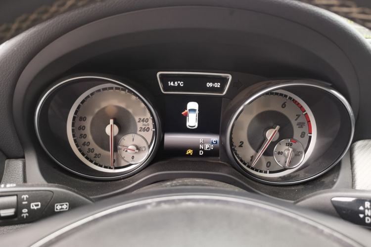 Used Mercedes-Benz GLA 2016 GLA 200 Fashion Model Instrument Cluster
