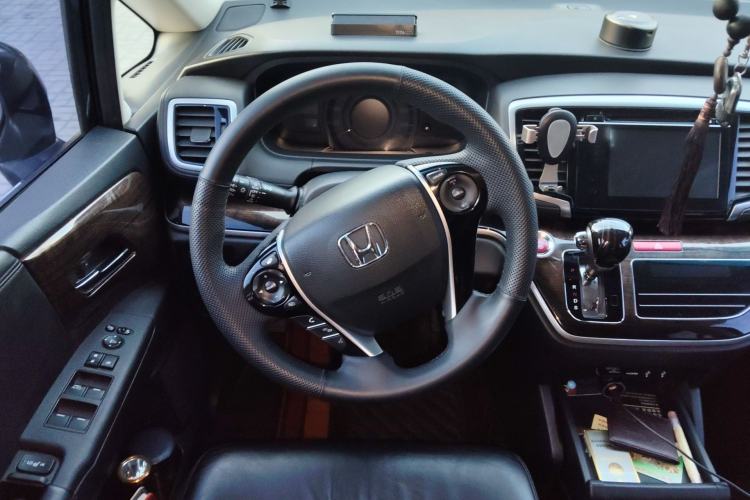 Used Honda Odyssey 2015 2.4L Smart Edition Steering Wheel