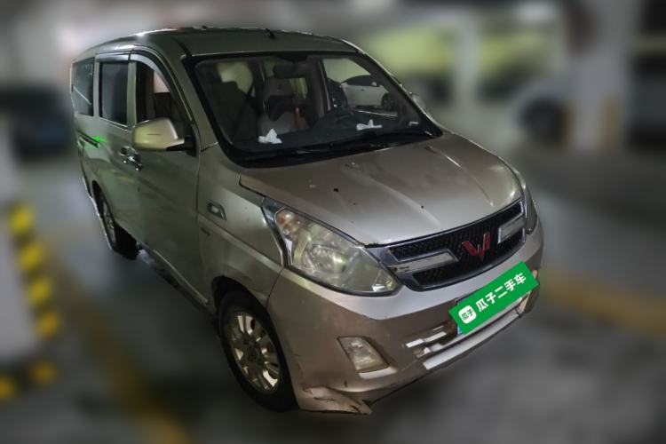 Used Wuling Rongguang V 2015 1.5L Standard Version