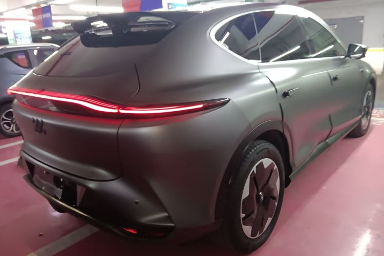 Used IM LS7 2023 100kWh Pro All-Wheel-Drive Version