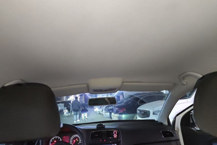 Used Volkswagen Polo 2013 1.4L Automatic Comfort Edition
