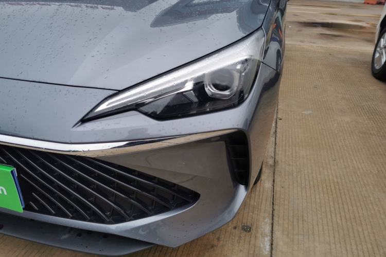 Used Roewe i5 2023 1.5L CVT Luxury Edition