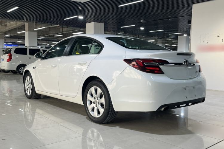 Used Buick Regal 2015 2.0L Leading Fashion Edition Exterior 2