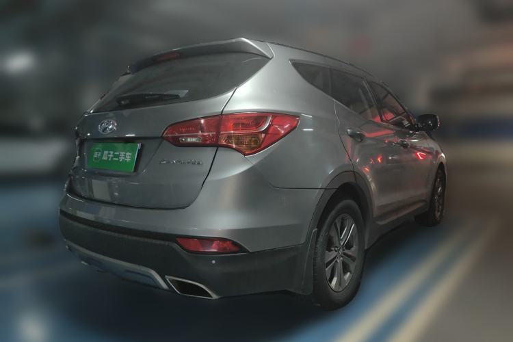 Used Hyundai Santa Fe 2013 2.4L Automatic 2WD Comfort Edition
