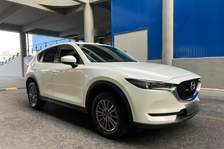 Used Mazda CX-5 2017 2.0L Automatic 2WD ZhiShang Trim China V Standard
