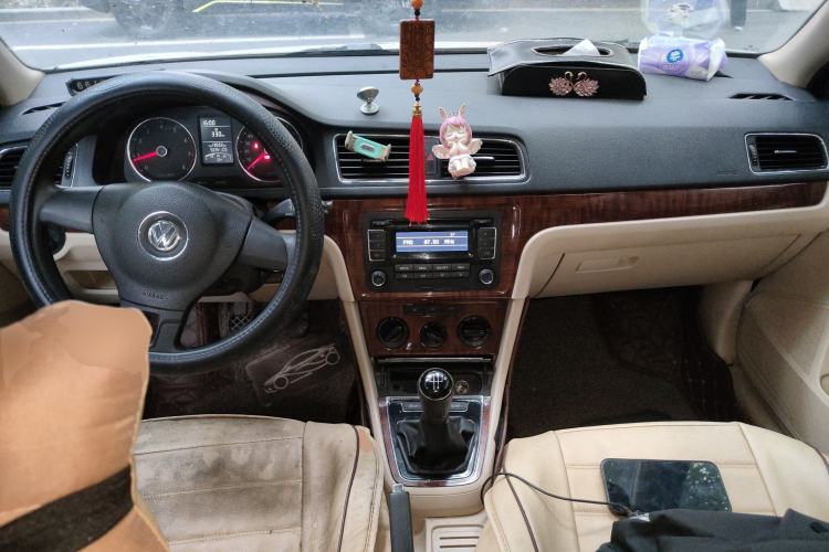 Used Volkswagen Lavida 2013 1.4TSI Manual Comfort Edition