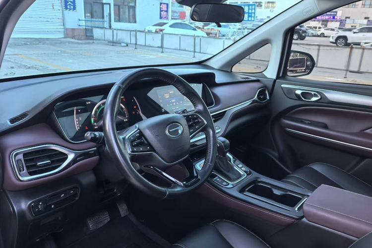 Used GAC Trumpchi M6 2021 PRO 270T DCT Luxury Edition
