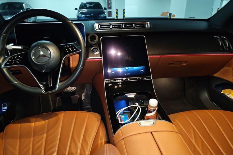 Used Mercedes-Benz S-Class 2021 S 400 L Business Model Center Console