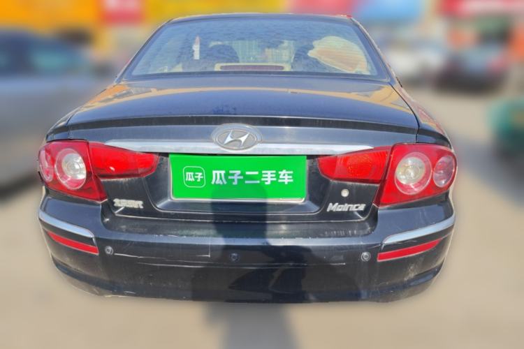 Used Hyundai MoInca 2009 1.8L Manual Luxury Edition GL Rear