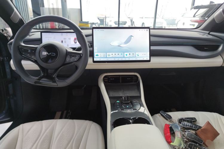 Used BYD Seal 06GT 2025 Intelligent Driving Version 605 Heatwave Edition Center Console