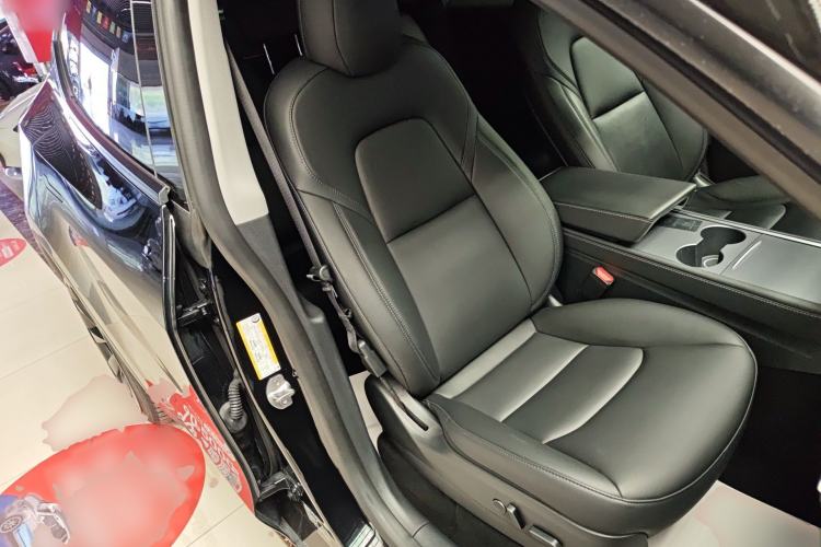 Used Tesla Model Y 2021 Long-Range All-Wheel-Drive Version