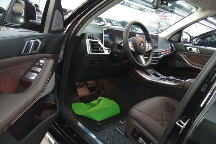 Used BMW X5 2026 Model, xDrive 30Li Prestige M Sport Night Package