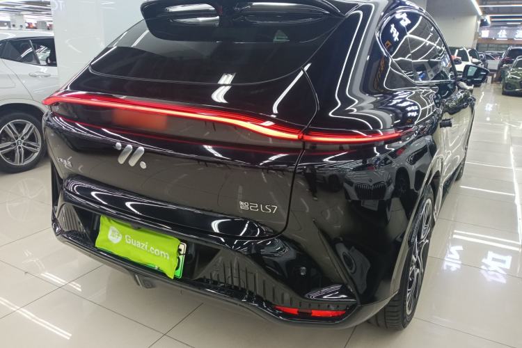 Used IM LS7 2025 New Edition Ultra