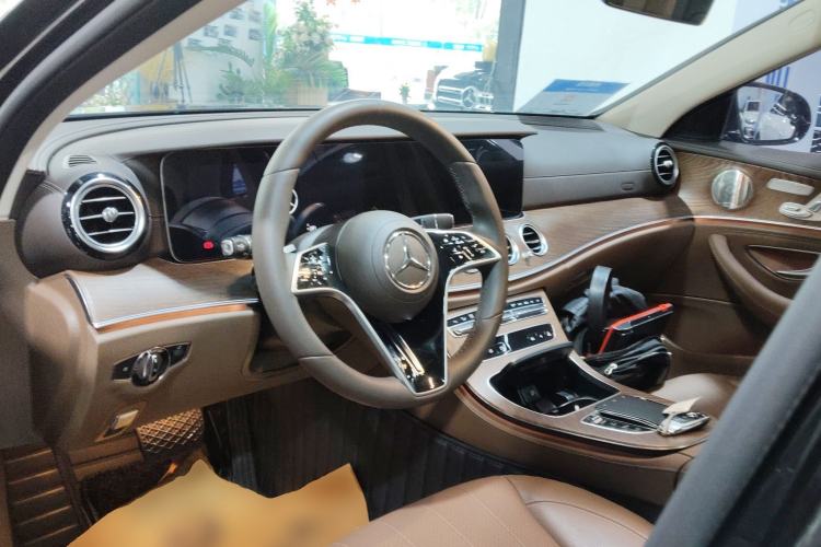 Used Mercedes-Benz E-Class 2023 E 300 L Luxury Model
