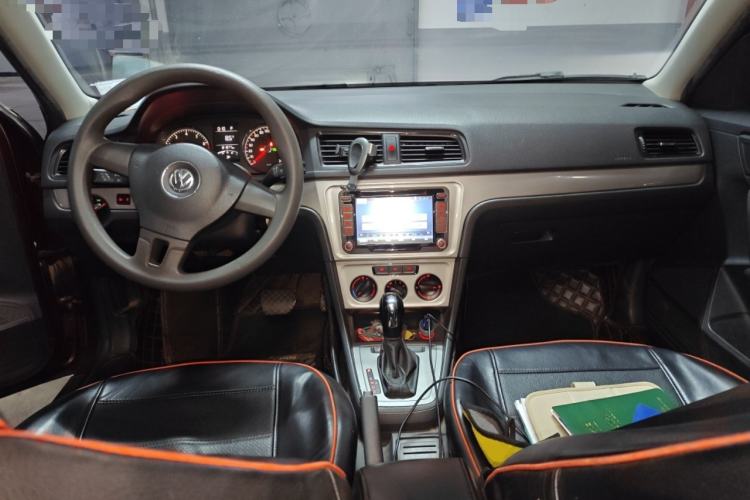 Used Volkswagen Lavida 2013 Revised Classic 1.6L Automatic Fashion Edition
