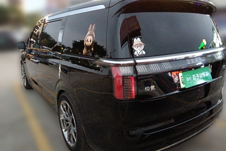 Used Zeekr 009 2022 WE Edition
