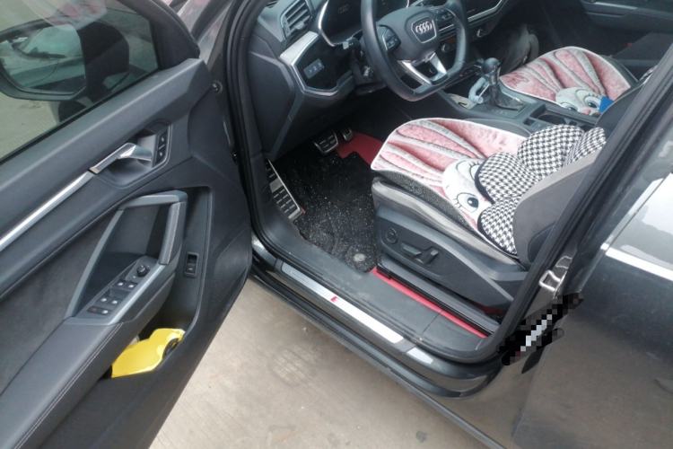 Used Audi Q3 2024 35 TFSI Fashion Dynamic Edition
