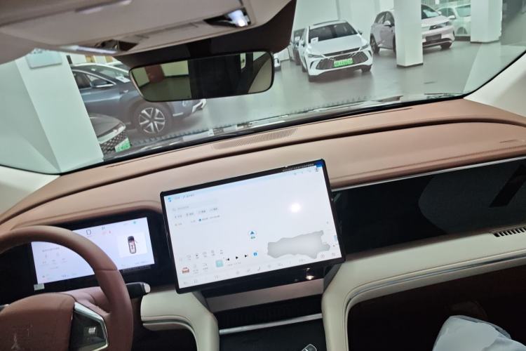 Used BYD Xia 2025 DM-i 1.5T 180km Beyond Edition