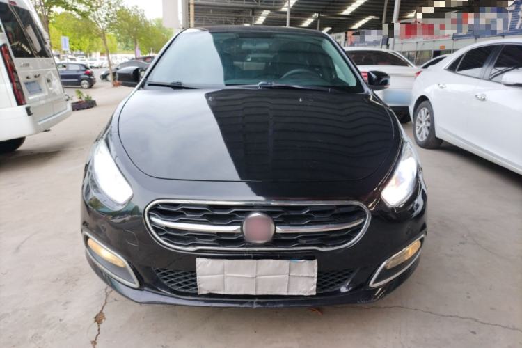 Used Fiat Viaggio 2015 1.4T Manual Enjoyment Edition Front