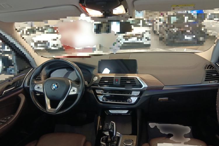 Used BMW X3 2020 xDrive28i Luxury Package Center Console