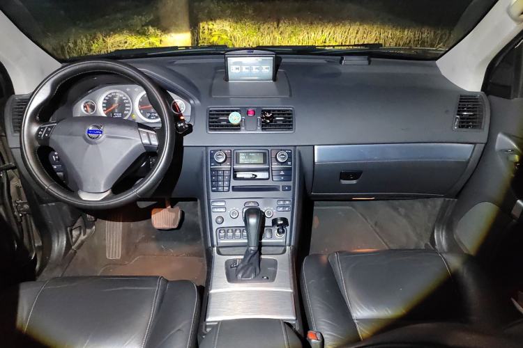 Used Volvo XC Classic 2014 T5 Luxury Edition
