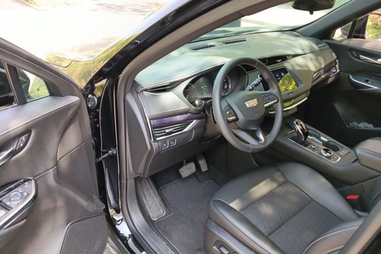 Used Cadillac XT4 2022 28T Two-Wheel Drive Fashion Edition
