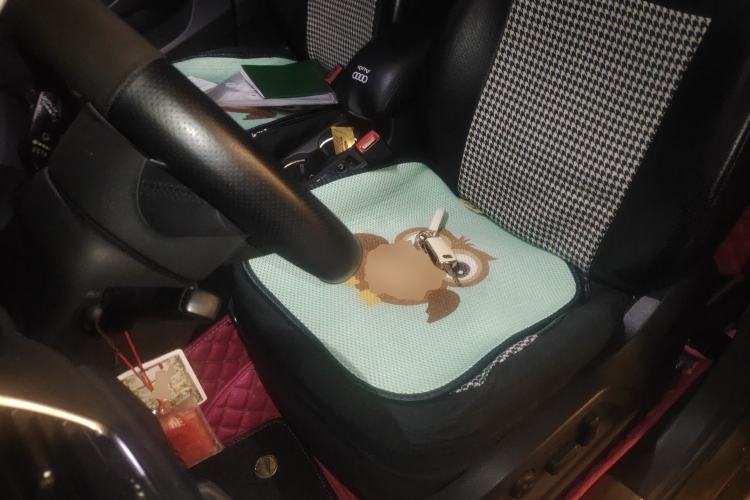 Used Audi Q3 2013 35 TFSI Ambition Edition Left Front Seat