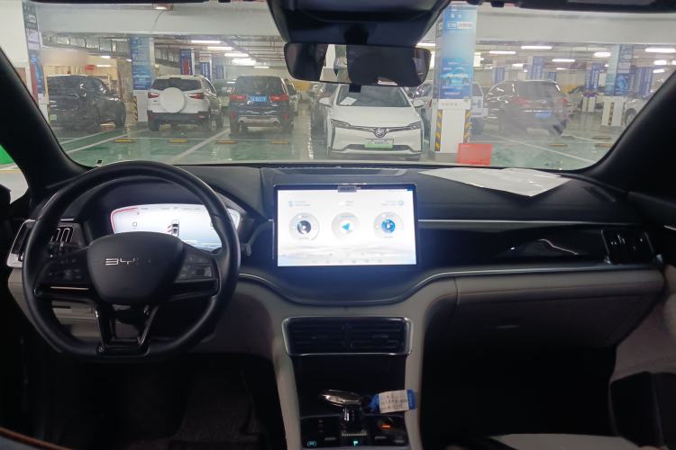 Used BYD Song PLUS New Energy 2023 Champion Edition EV 520KM Prestige Model
