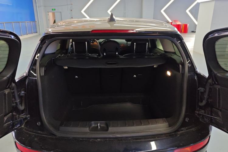 Used MINI Clubman 2023 Refresh 1.5T COOPER Connoisseur Trunk