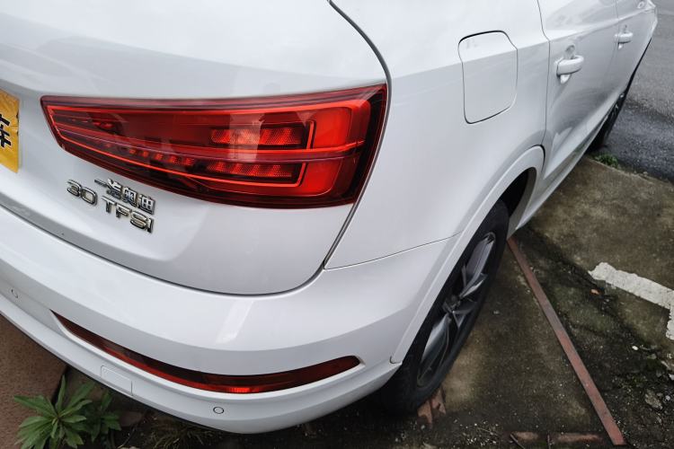 Used Audi Q3 2017 30 TFSI Fashion Model