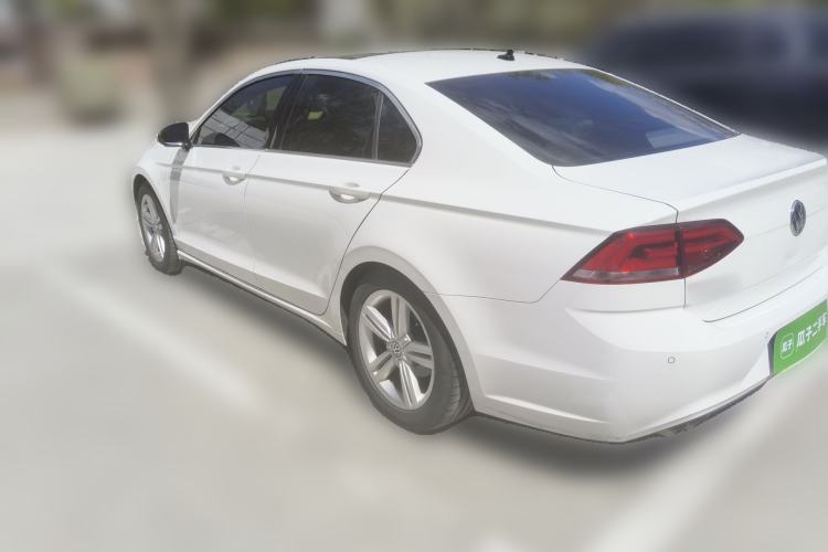 Used Volkswagen Lamando 2018 280TSI DSG Comfort Edition Rear Left 45 Deg