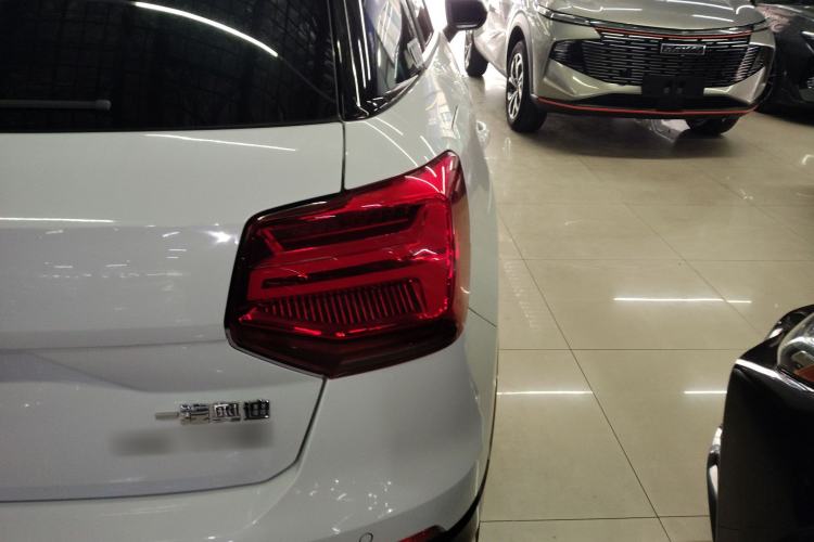 Used Audi Q2L 2018 35 TFSI Fashion Dynamic Version China VI Emission Standard
