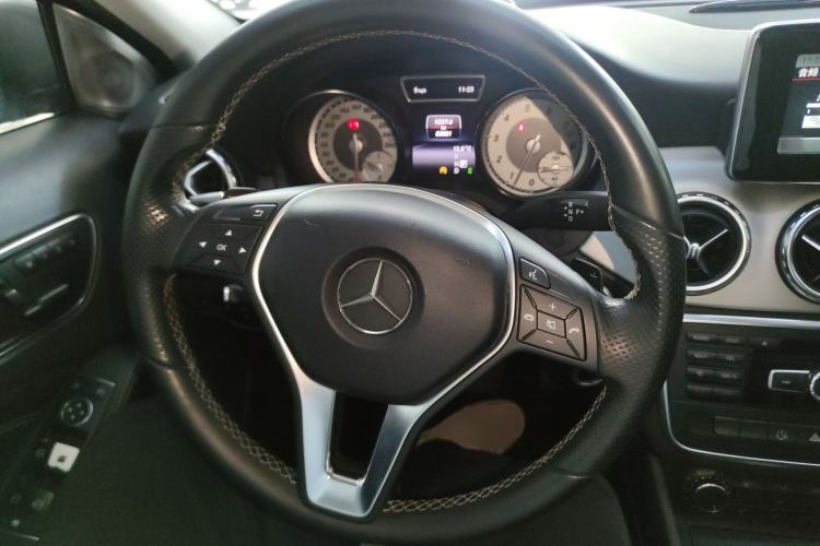 Used Mercedes-Benz GLA 2015 GLA 200
