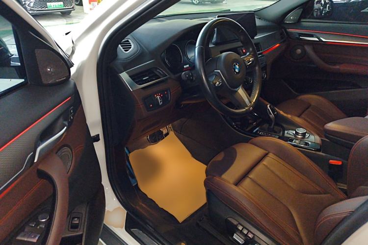 Used BMW X2 2021 sDrive25i Sport Edition Driver Seat