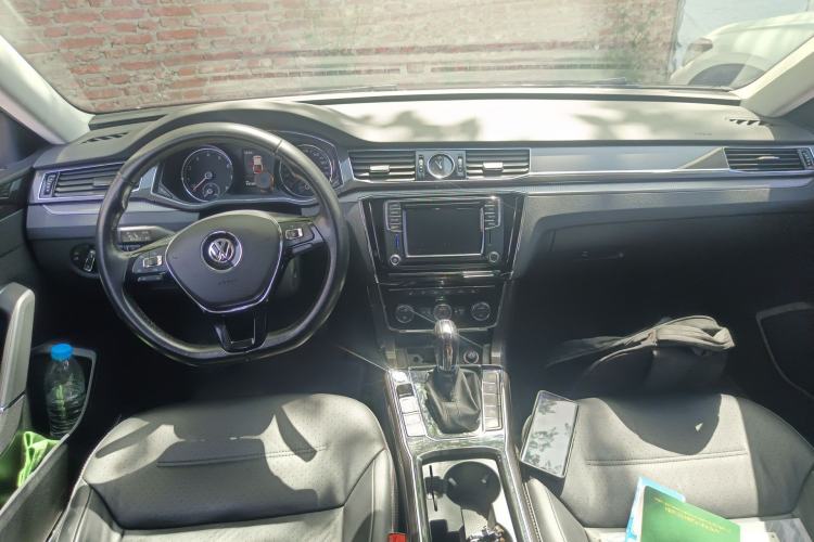 Used Volkswagen Passat 2016 330TSI DSG Prestige Edition
