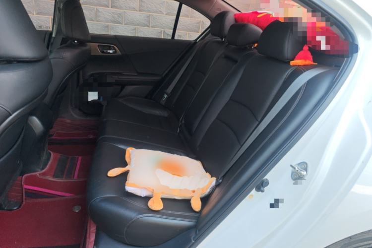 Used Honda Accord 2014 2.0L EX Luxury Edition Left Rear Seat