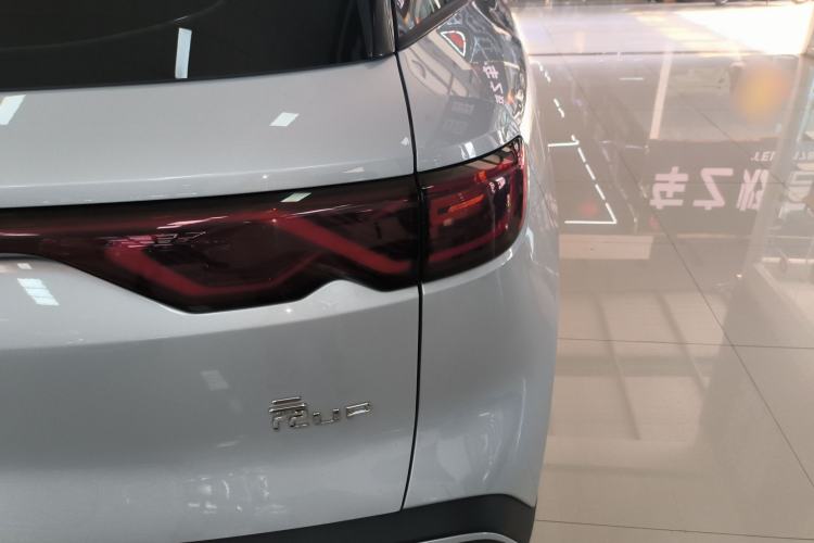 Used BYD Yuan UP 2024 401 km Active Version Right Rear Taillight