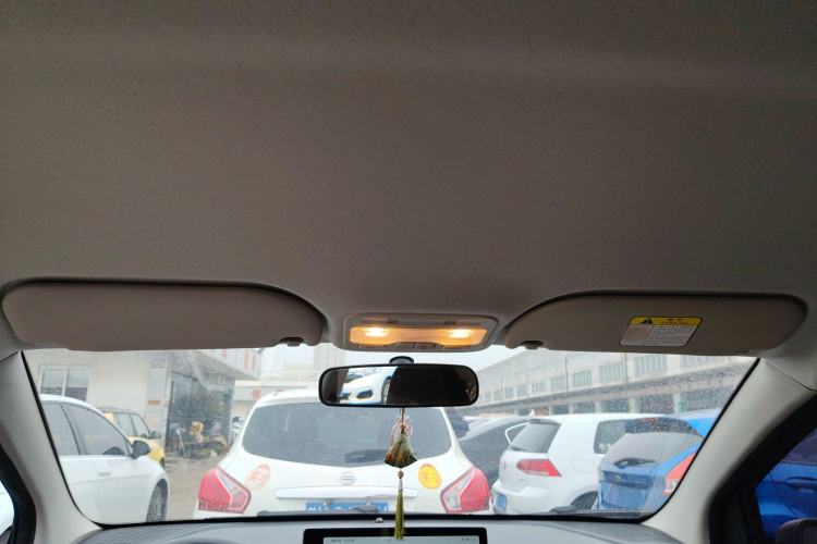 Used JAC Yiwei E10X 2024 Charming Edition 301km Air
