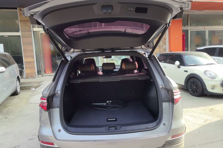 Used BYD Song Pro New Energy 2022 DM-i 110km Flagship Model Trunk