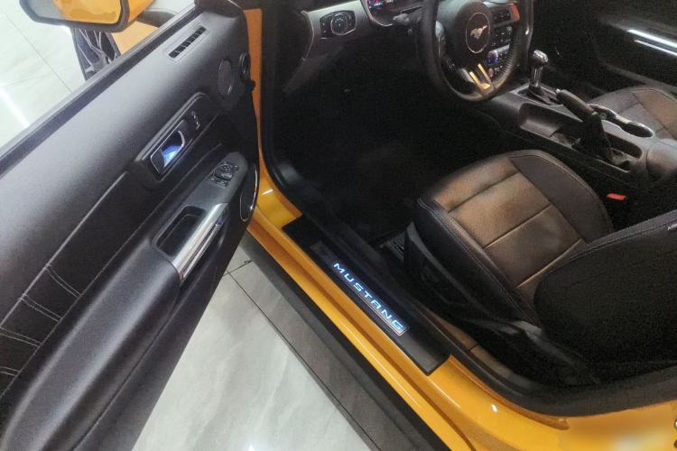 Used Ford Mustang 2021 2.3T EcoBoost
