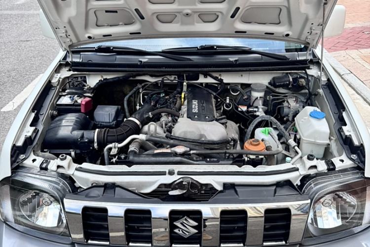 Used Suzuki Jimny 2015 1.3 AT Mode3 Navigation Edition
