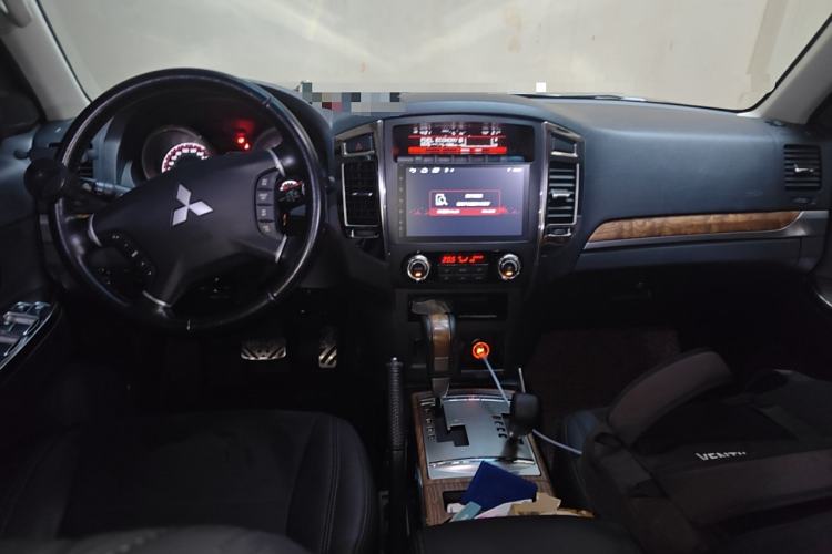 Used Mitsubishi Pajero 2019 3.0L Automatic Standard Edition